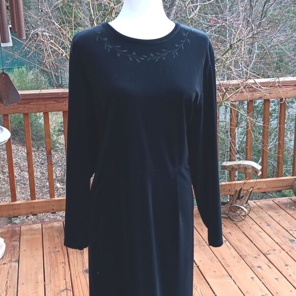 Charter Club Velvet Embroidered Evening  Dress. Velvet. Maxi. Black Tie - Picture 12 of 13